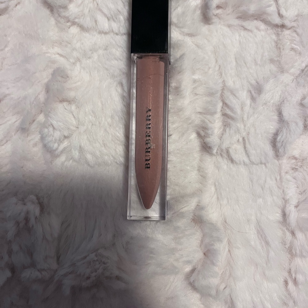 Burberry Nude Lip Gloss